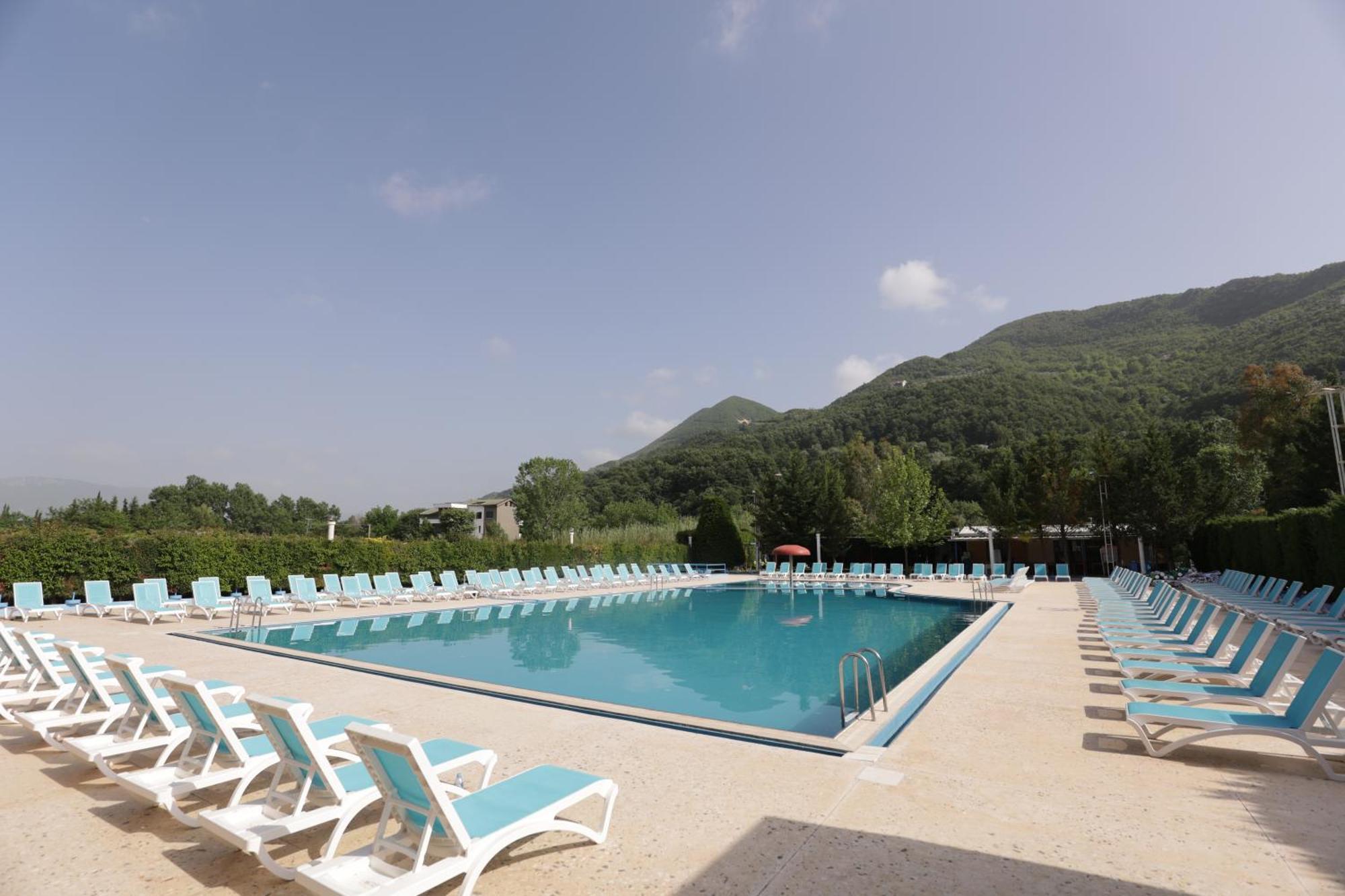 Mema Resort تيرانا المظهر الخارجي الصورة